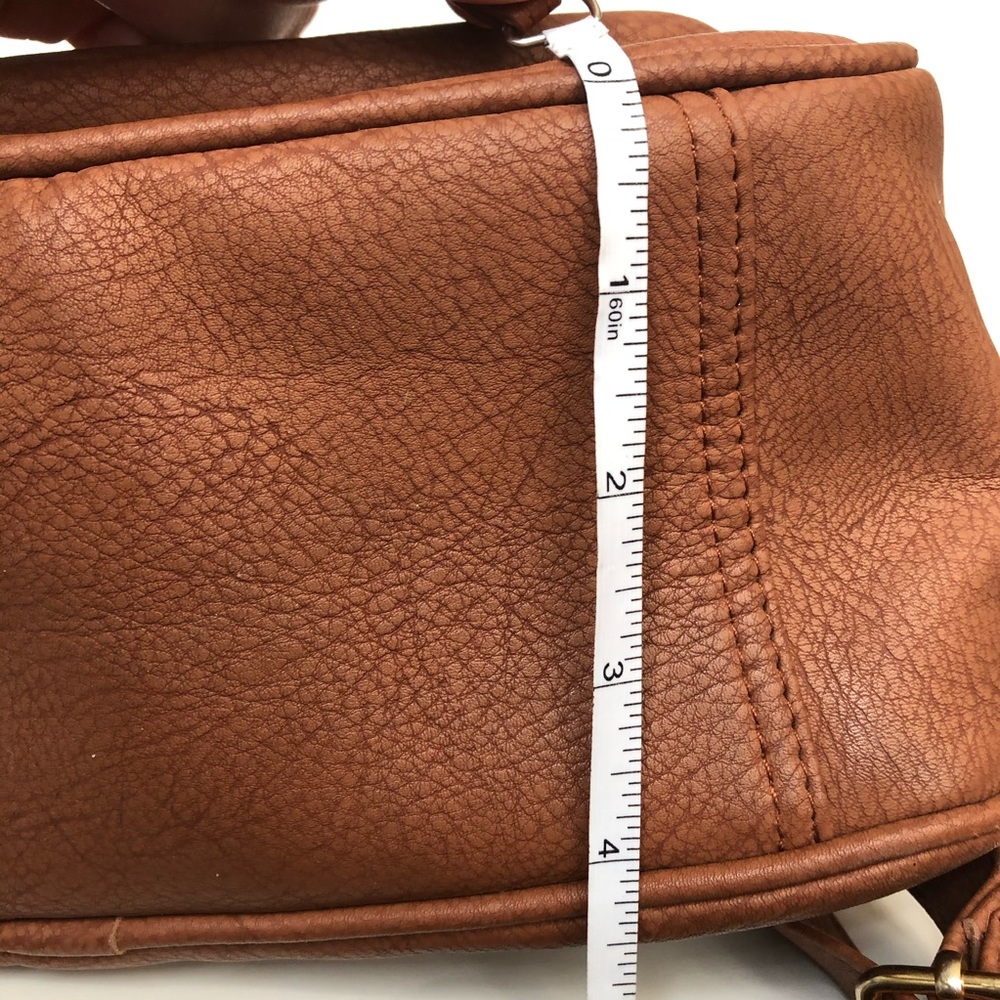 Fashion Backpack | Detailed Camel Vegan Leather - Picture 13 of 16